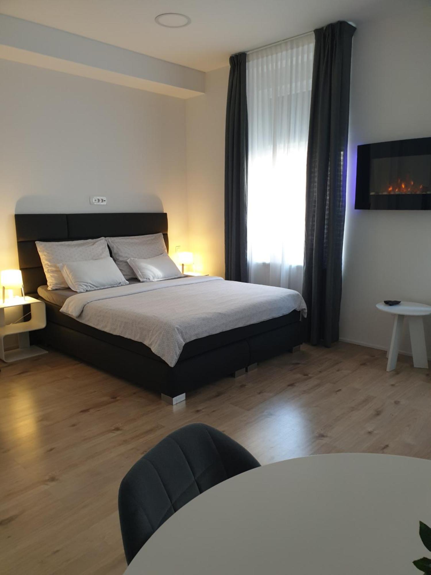 City Center Main Square Apartments ザグレブ エクステリア 写真